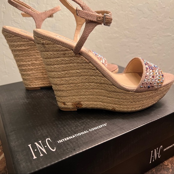 INC International Concepts Women Peach Beige Wedge - Picture 5 of 6